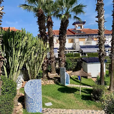 Apartamento Casa De León Torrevieja *